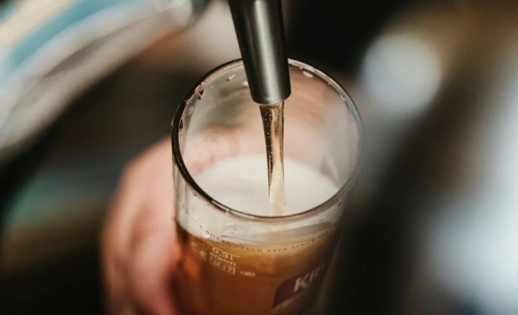 Dit worden de nieuwe prijzen voor een biertje op het terras