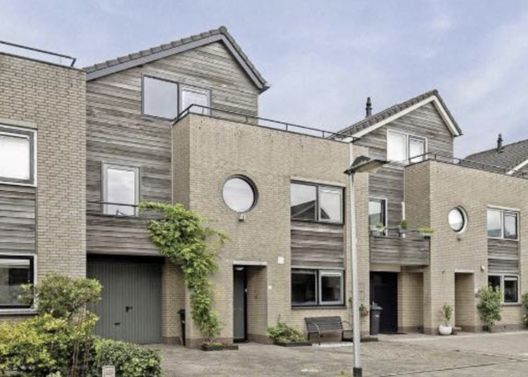 Even binnen gluren: “Dit huis uit Oss gaat op dit moment heel hard rond”