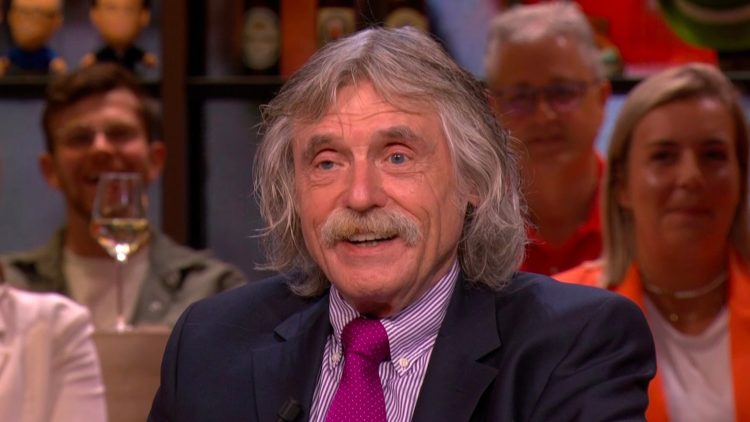 Het salaris van Johan Derksen is te absurd voor woorden