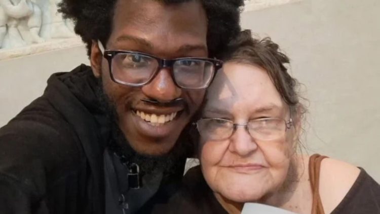 Devon (27) is smoorverliefd op Kathy (74): “Ik wil zo snel mogelijk met haar trouwen”