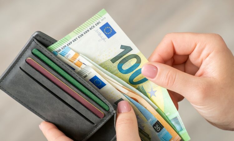 WOW: Dit is het effect van een dag minder werken op je inkomen