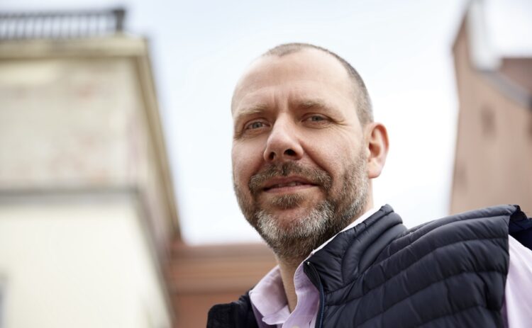 Florian wil niet dat zijn dochter (16) met haar vriendje op vakantie gaat: ‘Doet ze maar als ze 18 is’