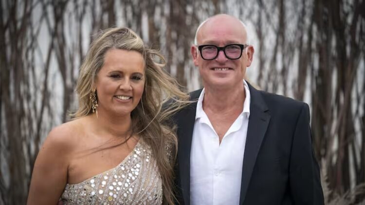 Vrouw van René van der Gijp maakt foto’s van mensen om ze vervolgens belachelijk te maken!