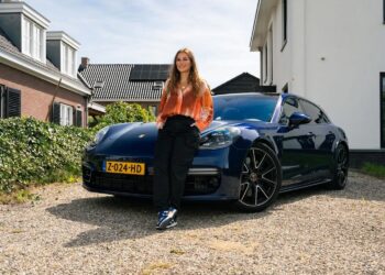 Bloedmooie Puck Moonen geeft exclusieve rondleiding door haar prachtige woning