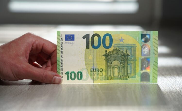 Nibud waarschuwt: “Deze onverwachte financiële tegenvaller staat studenten te wachten.”