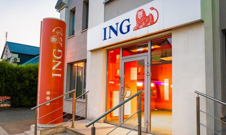 Ondanks miljardenwinst gooit ING tarieven betaalrekeningen verder omhoog