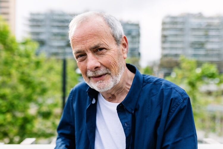 Hans (62): “Mijn dochter wil niet dat ik mijn kleinkinderen zie omdat ik haar geloofsovertuiging niet deel.”