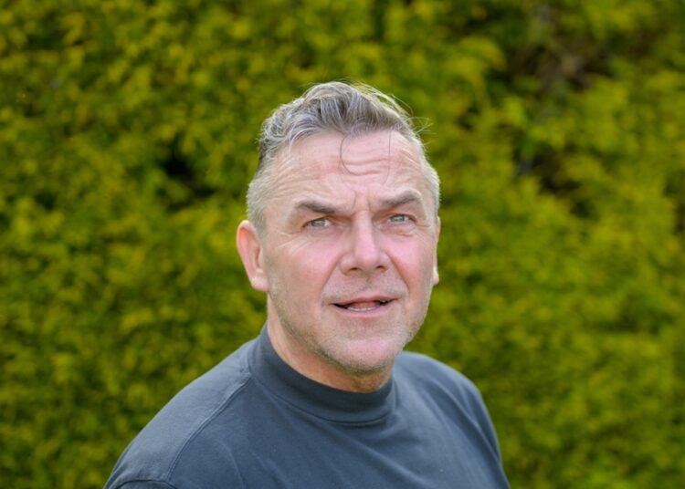 Albert (56): “Ik vraag mijn kinderen om kostgeld, maar ze weigeren het te betalen.”