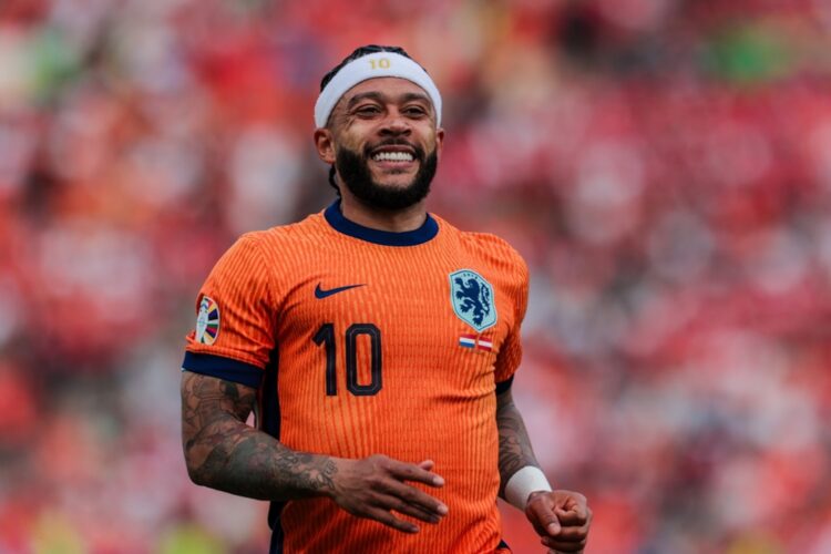 Zoveel gaat Memphis Depay verdienen bij Corinthians