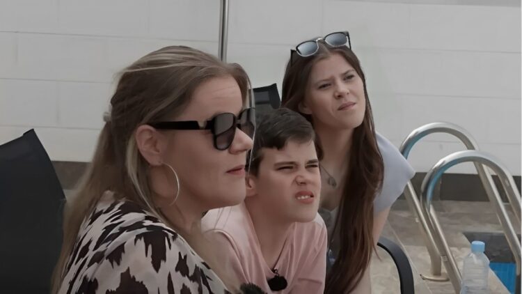 Steenrijk, Straatarm-kijkers gaan helemaal los: “Vreemd verhaal, iets klopt er niet.”