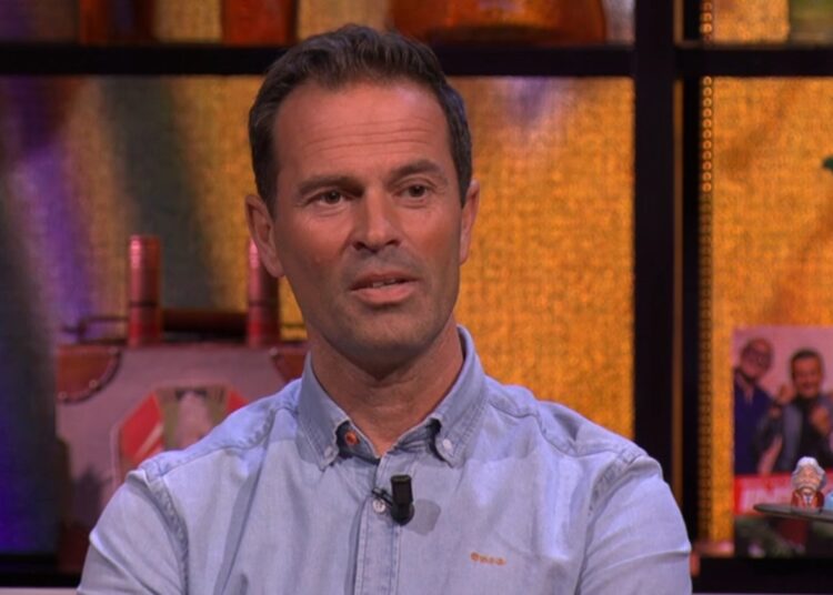 Evert Santegoeds onthult nóg groter schandaal rond Bas Nijhuis: ‘Iets gebeurd bij VI!’