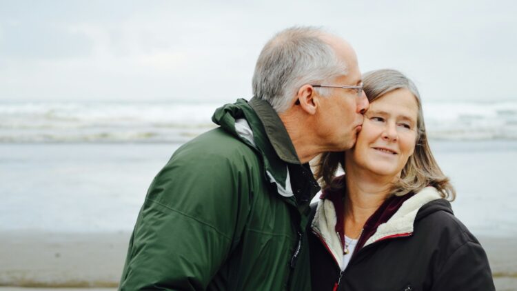 “Wij gaan emigreren, zodat we niet op onze kleinkinderen hoeven te passen”