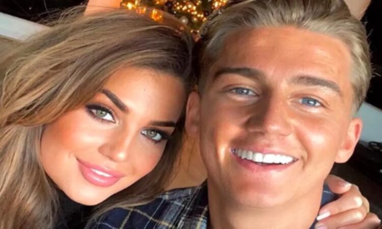 Super leuk! Mart Hoogkamer is vader geworden en deelt prachtige foto en naam