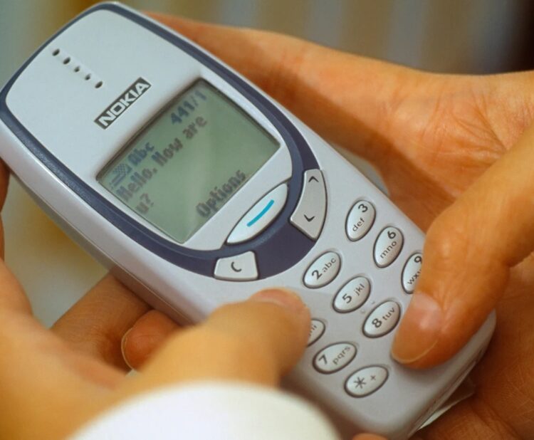 Weet je nog? De onverwoestbare Nokia 3310. Dit kost hij nu!