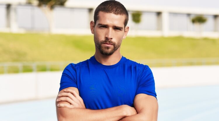 Niels (33): ‘Ik heb een verborgen spaarrekening voor het geval mijn huwelijk misloopt