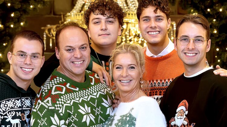 Frans Bauer krijgt kritiek vanwege groot aantal zoons: ‘Dit is gewoon onredelijk’