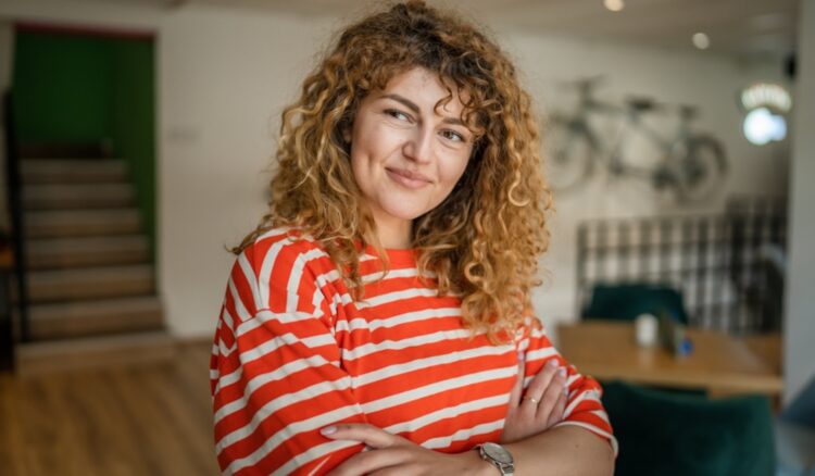 Annelies (35): “Bevallingsverlof moet korter, vrouwen kunnen prima sneller terug naar werk”