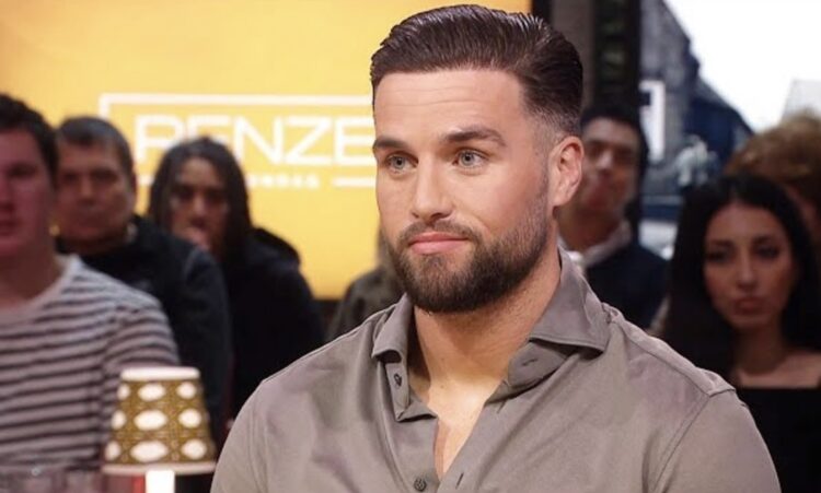 Dave Roelvink met de grond gelijk gemaakt: ‘Denk na voordat je een kind verwekt!’