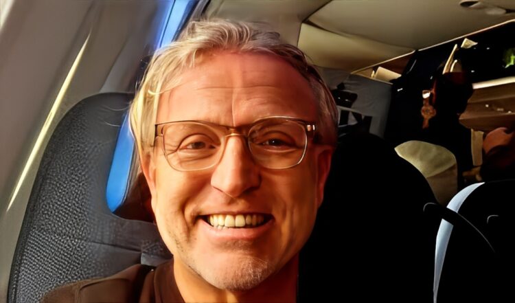 Gordon deelt heuglijk bericht en is verliefd op deze man: ‘Dit is waar ik altijd al van droomde!’