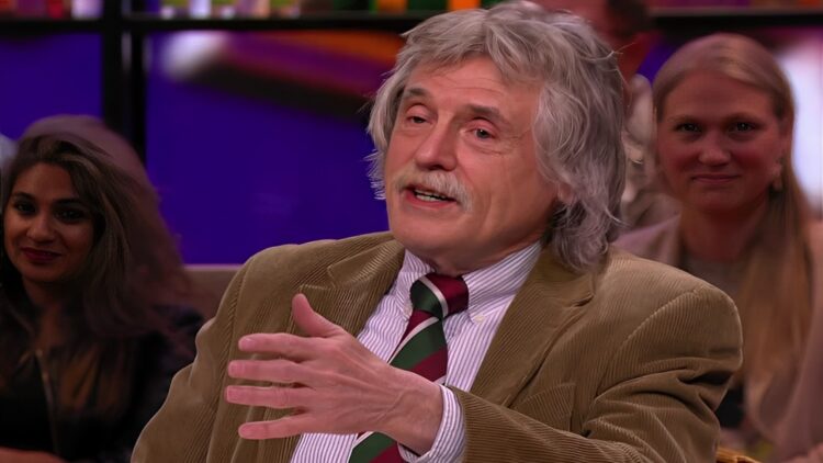 Johan Derksen komt met bizarre onthullen en brengt Linda de Mol in de problemen