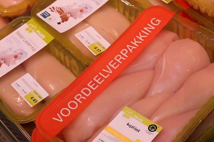 Schokkend: Dit zit er in goedkope kipfilet van de supermarkt