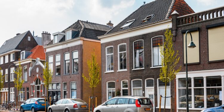 Zo hoog moet je maandsalaris zijn voor een doorsnee vrije sector huurwoning