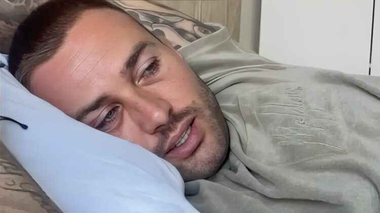 ZIEN: Dave Roelvink deelt schokkende ziekenhuisbeelden