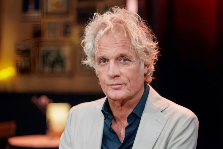 Afscheidsbericht van Jeroen Pauw voor zijn ex Manuëla Kemp raakt iedereen diep: ‘Kippenvel en tranen’