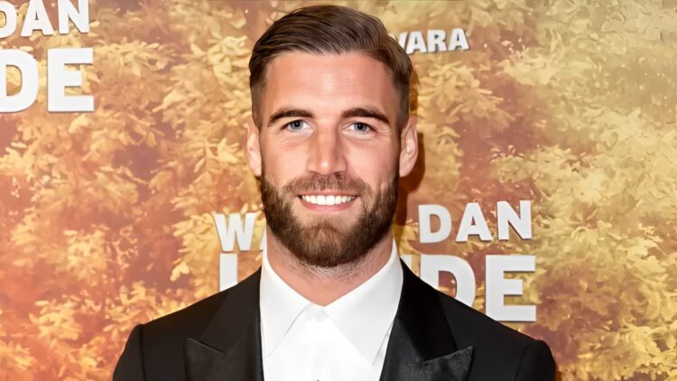 Beelden: Lars Veldwijk verwijderde deze schokkende foto snel van zijn pagina