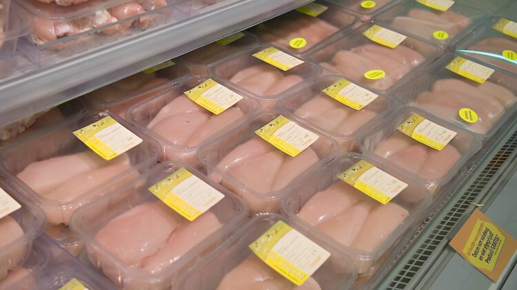 Slager adviseert: “Dit is waarom je beter geen kipfilets moet kopen”