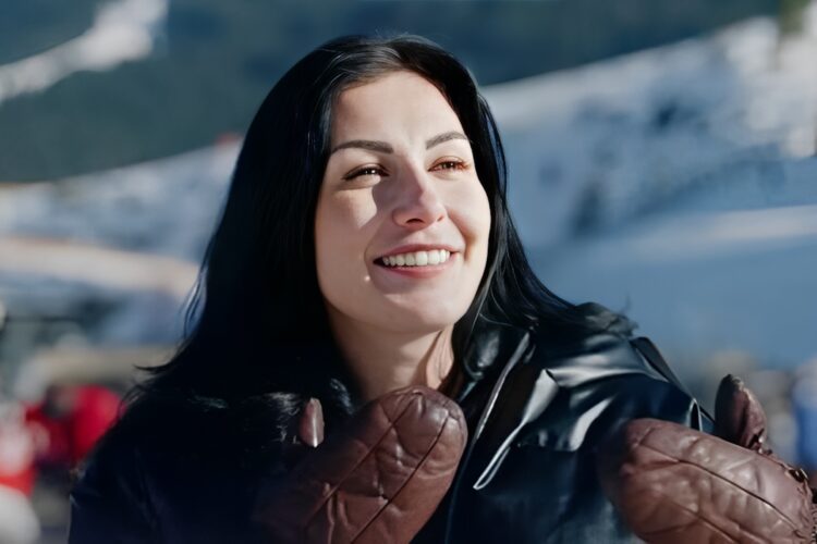 Oerdomme actie: Antine verklapt per ongeluk hoe haar Winter Vol Liefde-avontuur met Mike afloopt