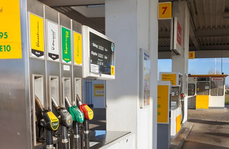 Nederlanders die goedkoop willen tanken in Duitsland opgepast: “Kan je nu duur komen te staan”