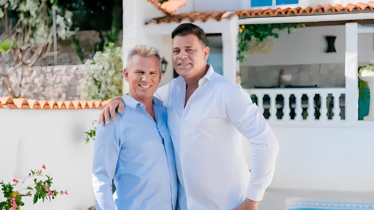 Donkere wolken pakken zich samen boven bruiloft Aadje en Richard uit Daar Gaan Ze Weer