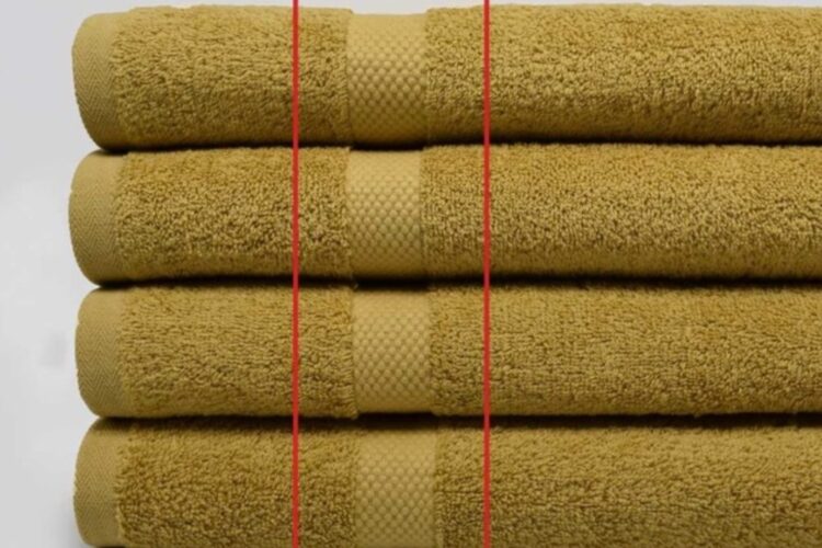 De meeste mensen weten niet waar de lijnen op badhanddoeken nou eigenlijk voor zijn