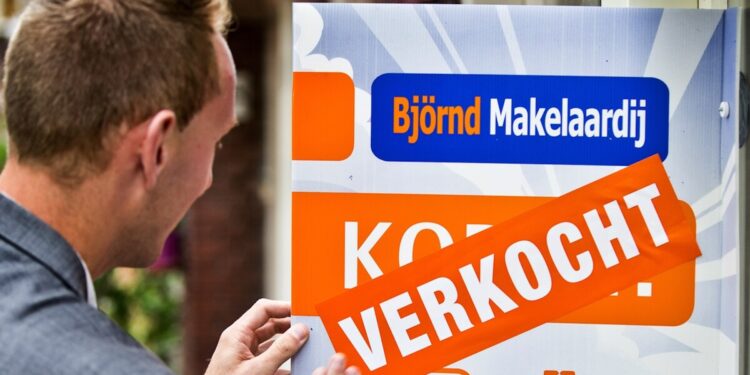 Huizenprijzen blijven enorm stijgen: zo kun je als eigenaar je overwaarde verzilveren