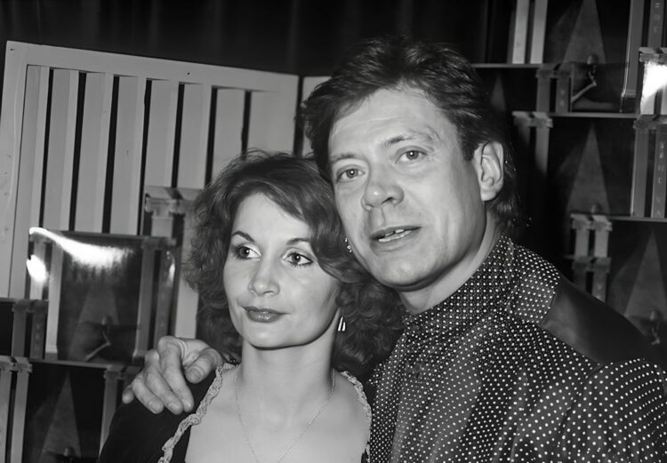 Ex-vrouw reageert nu pas voor het eerst inhoudelijk op overlijden Rob de Nijs