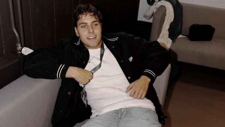 Fans reageren massaal op metamorfose Frans Bauer Jr.