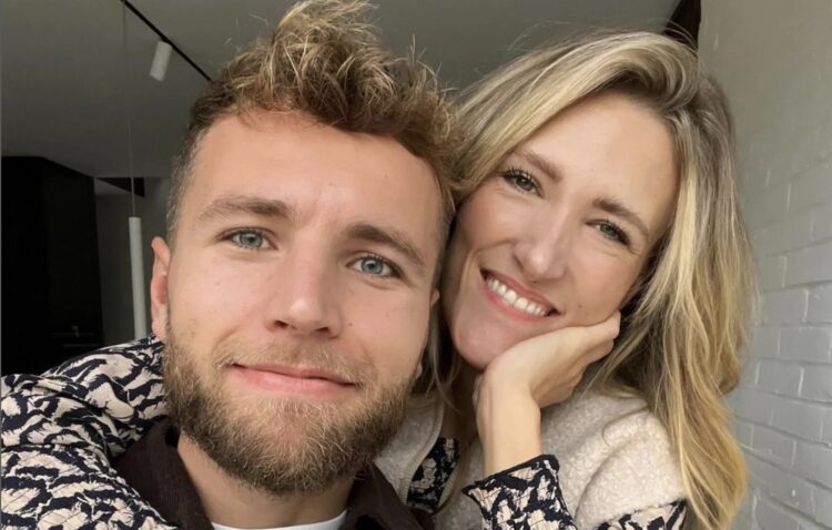 ‘Maan betrapt met Suzan & Freek: avontuurtje in de bezemkast’