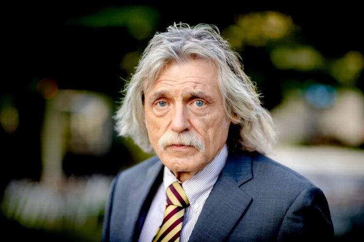 Johan Derksen geeft update na operatie van zijn vrouw – dit is er aan de hand