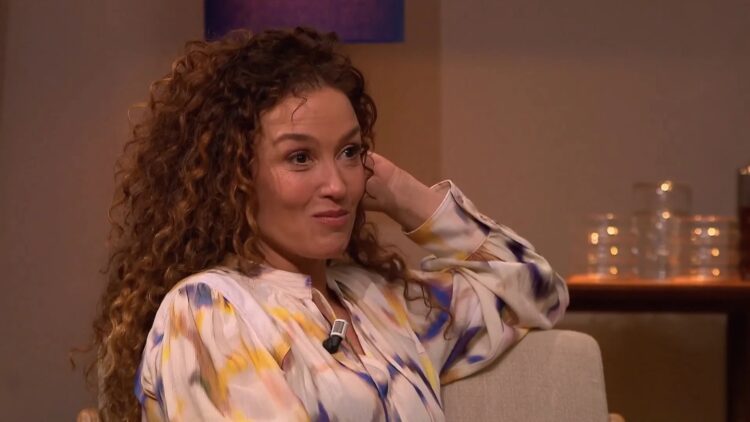 Katja Schuurman doet spraakmakende onthulling en laat oud-klasgenoten verbaasd achter