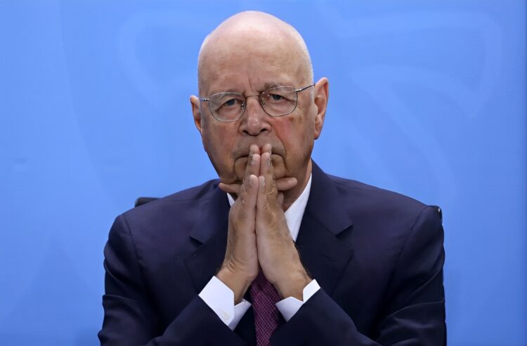 WEF-oprichter Klaus Schwab treedt af: “Het maakt niet uit hoe mensen mij herinneren”
