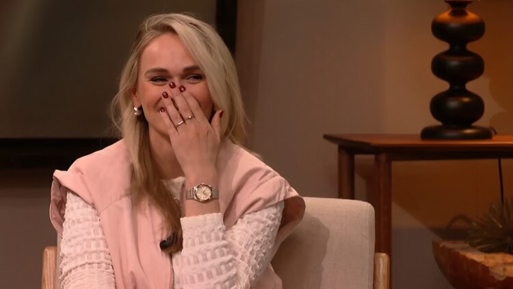 Irene Schouten kapot van verdriet in De Klassenavond: ‘Niet meer hoe ze was’