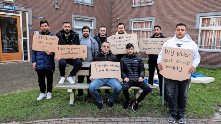 Absurd! Voor zoveel geld verhuren asielzoekers een voorrangswoning illegaal door