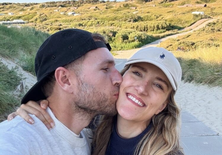 Suzan & Freek stralen op vakantiekiekjes: ‘Hier en nu is alles wat telt’