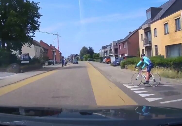 Hierom kunnen de meeste automobilisten wielrenners niet uitstaan