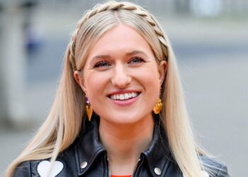 Britt Dekker maakt bizar dikke winst op de verkoop van haar woning