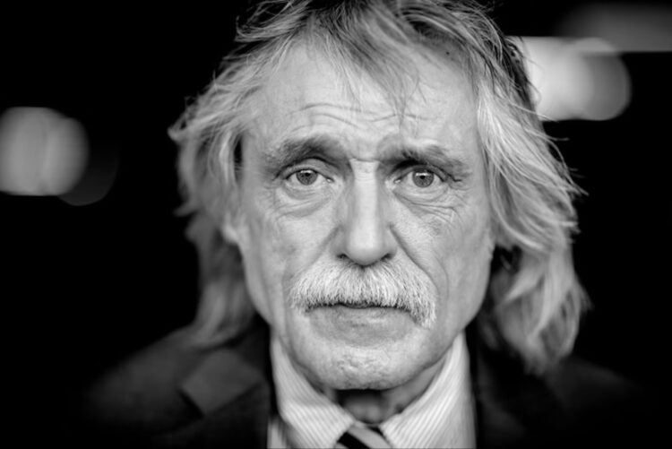 Johan Derksen deelt zeer droevig nieuws: “Hij was op”