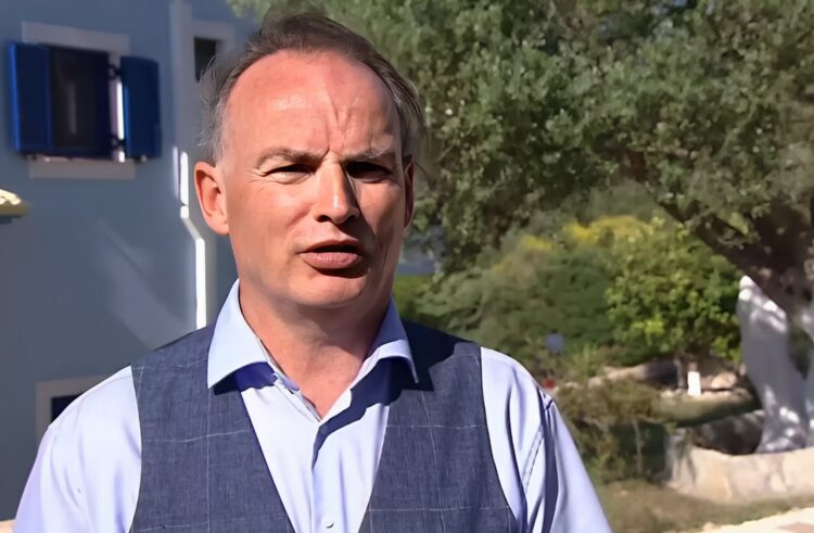 B&B Vol Liefde-Peter geeft niet op en duikt op in dít liefdesprogramma