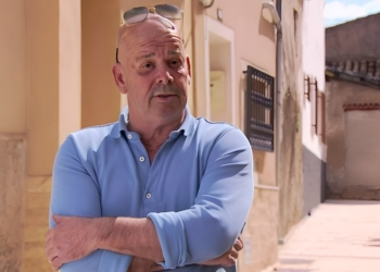 Fotobewijs uitgelijk: ‘B&B Vol Liefde Jean Paul heeft al een jaar vriendin’