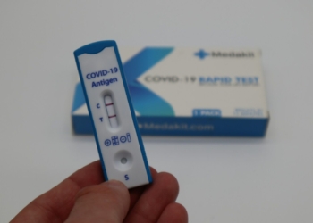 Het nieuwe Covid-variant ‘Stratus’ heeft één duidelijk symptoom dat gemakkelijk te herkennen is